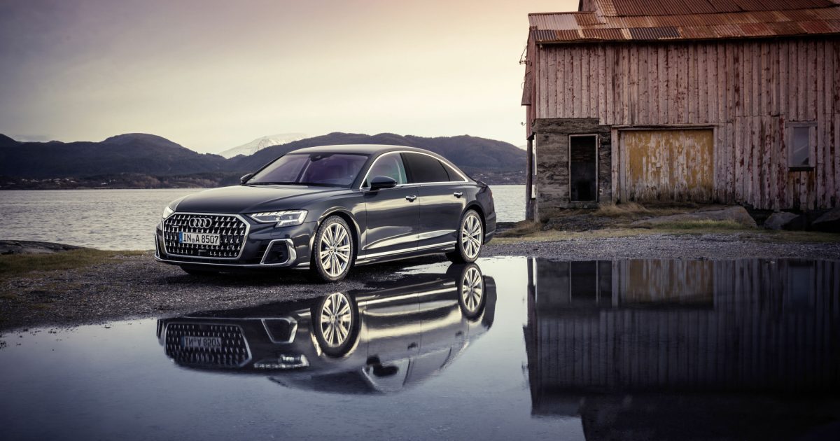 Audi A8 L v barvě Manhattan Grey