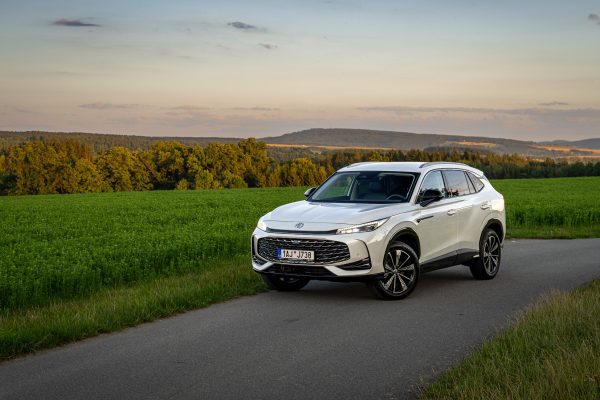 MG HS - prodeje čínských aut v Česku rostou