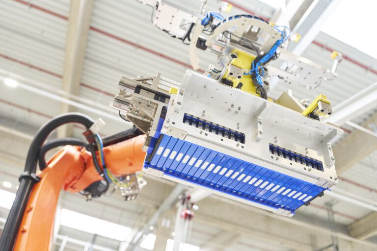 Hotový stack baterií ve výrobě Škoda Auto v Mladé Boleslavi