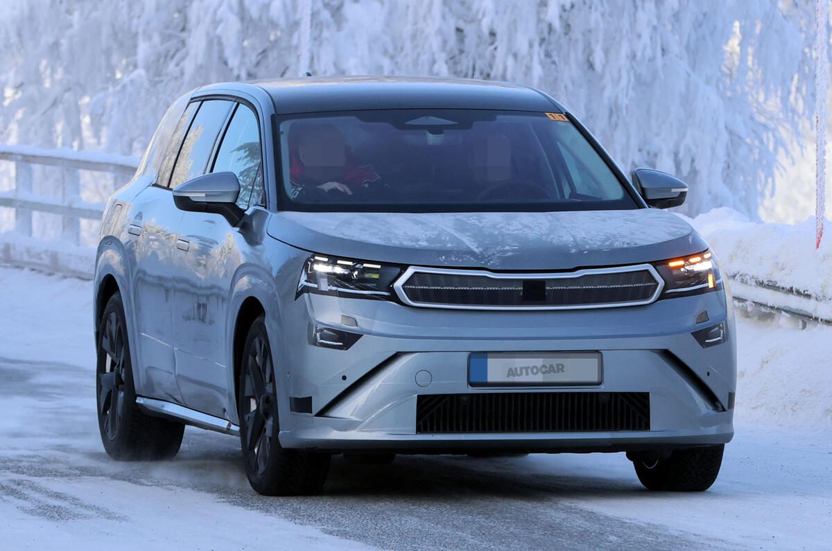 Škoda Peaq zamaskovaný prototyp při zimních testech v Arktidě