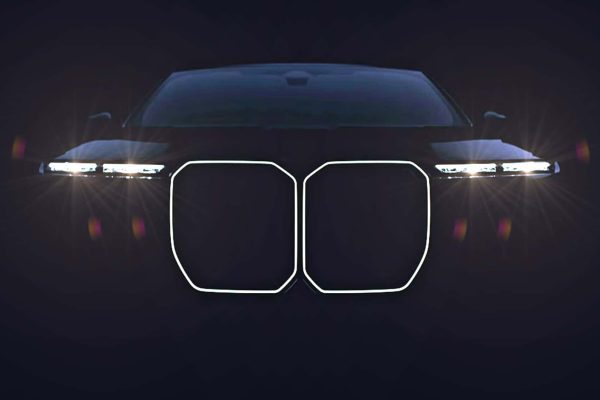 BMW řady 7 facelift 2026, oficiální teaser přední masky
