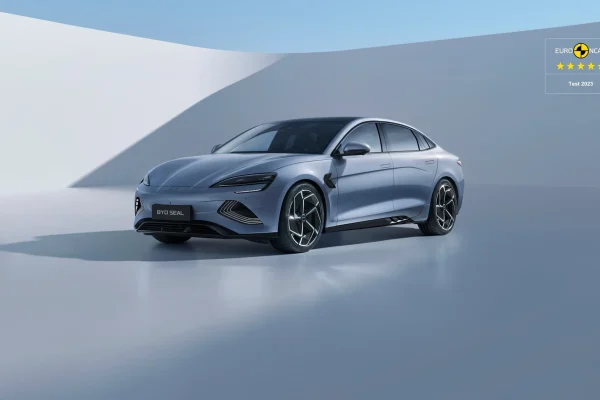 BYD Seal exteriér – systém asistence řízení God's Eye