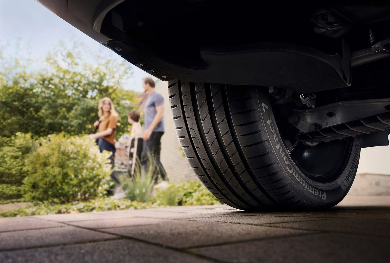 Continental PremiumContact 7 letní pneumatika