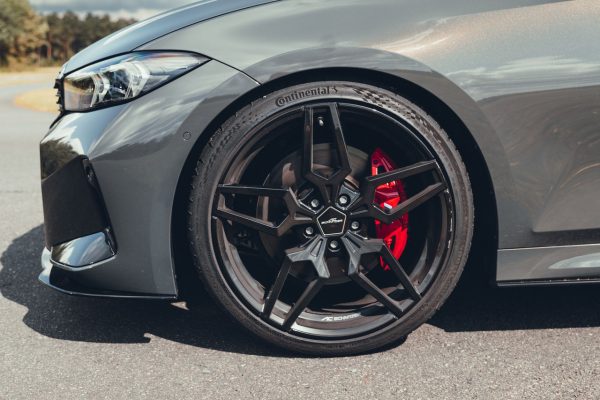 Continental SportContact 7 na sportovním voze