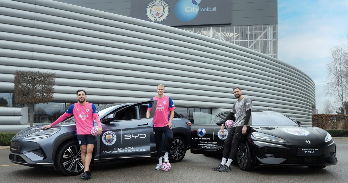 Denza Z9GT exteriér záď 2026