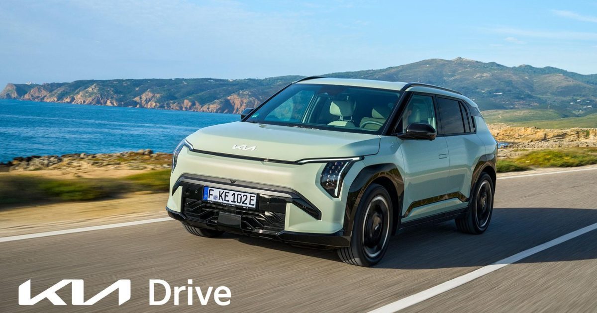 Kia EV2 2026 exteriér - kompaktní elektrický crossover v modré barvě