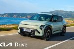 Kia EV2 2026 exteriér - kompaktní elektrický crossover v modré barvě