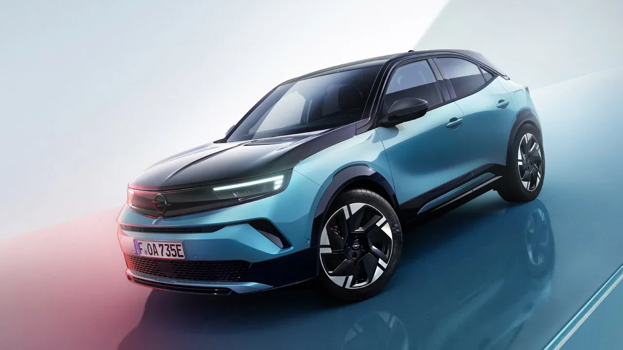 Opel Mokka 2025 - exteriér ze tříčtvrtečního pohledu