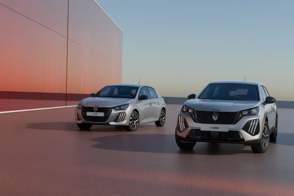 Peugeot 208 a 2008 s novým motorem Turbo 100