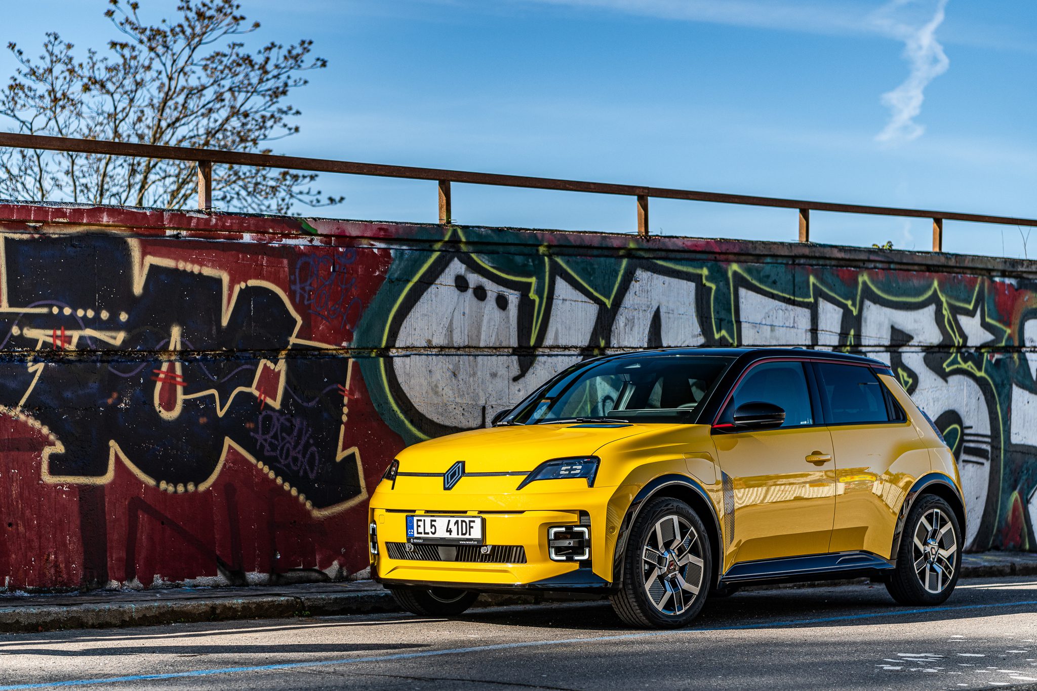 Renault 5 E-Tech elektrický 2026 interiér