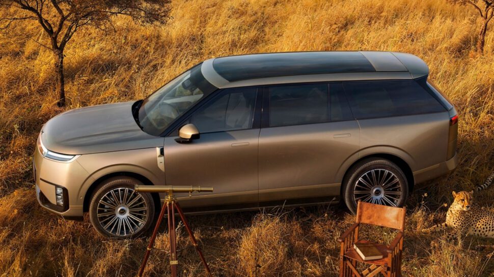 Xpeng GX připomíná z bočního pohledu Range Rover