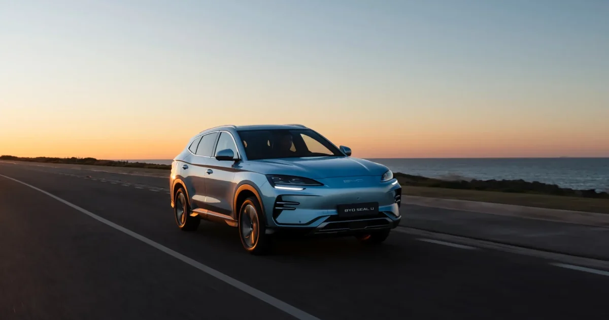 BYD Seal U DM-i exteriér přední pohled