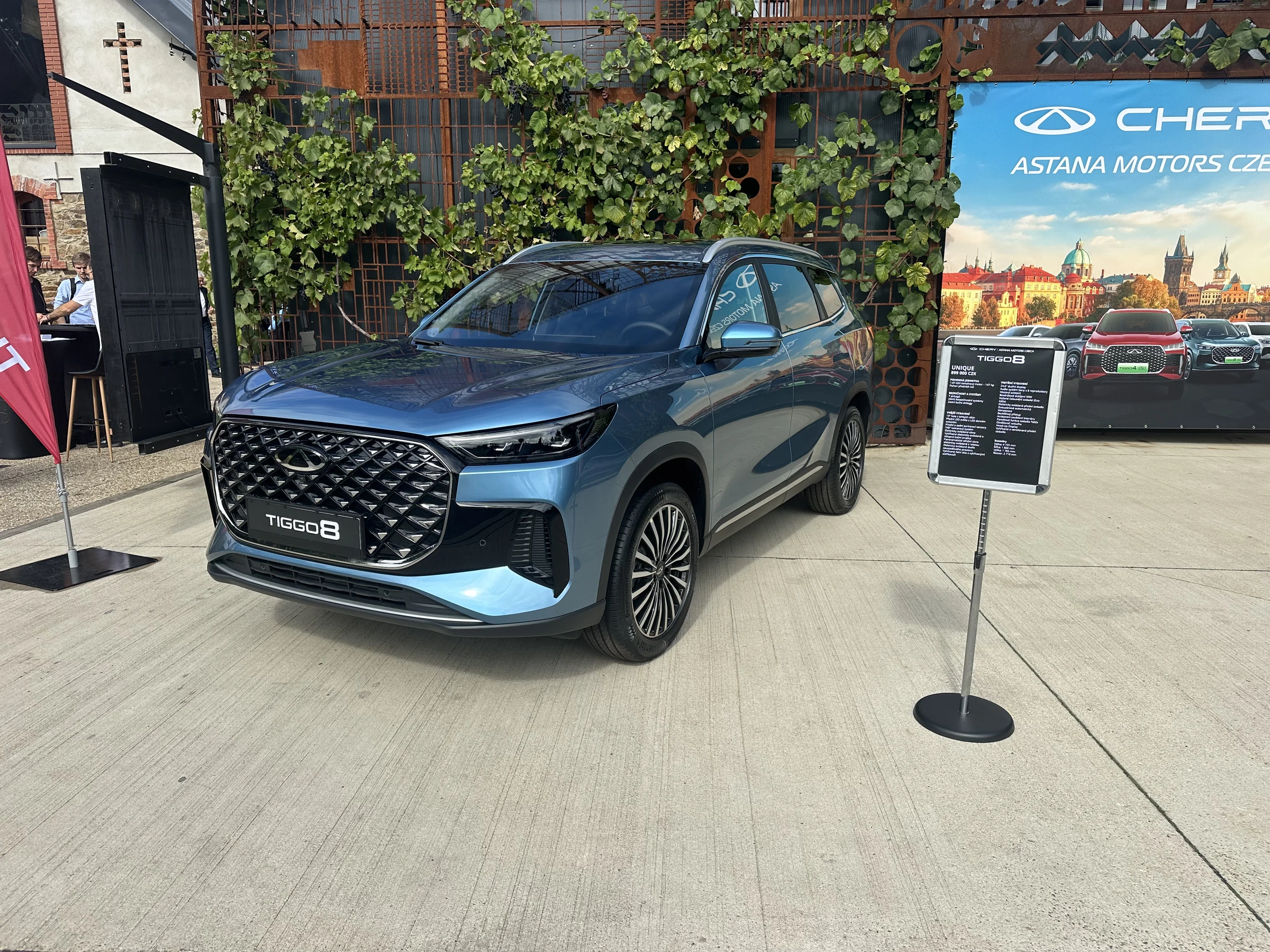 Chery Tiggo 8 2026 boční pohled — vlastní foto