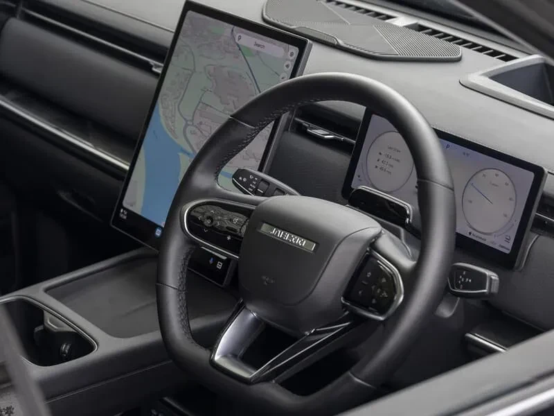 Jaecoo 7 interiér palubní deska