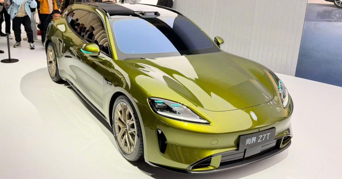 SAIC Z7 elektrický sedan exteriér 2026