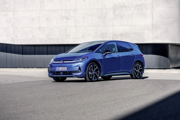 Volkswagen ID.3 Neo modrý 3/4 pohled