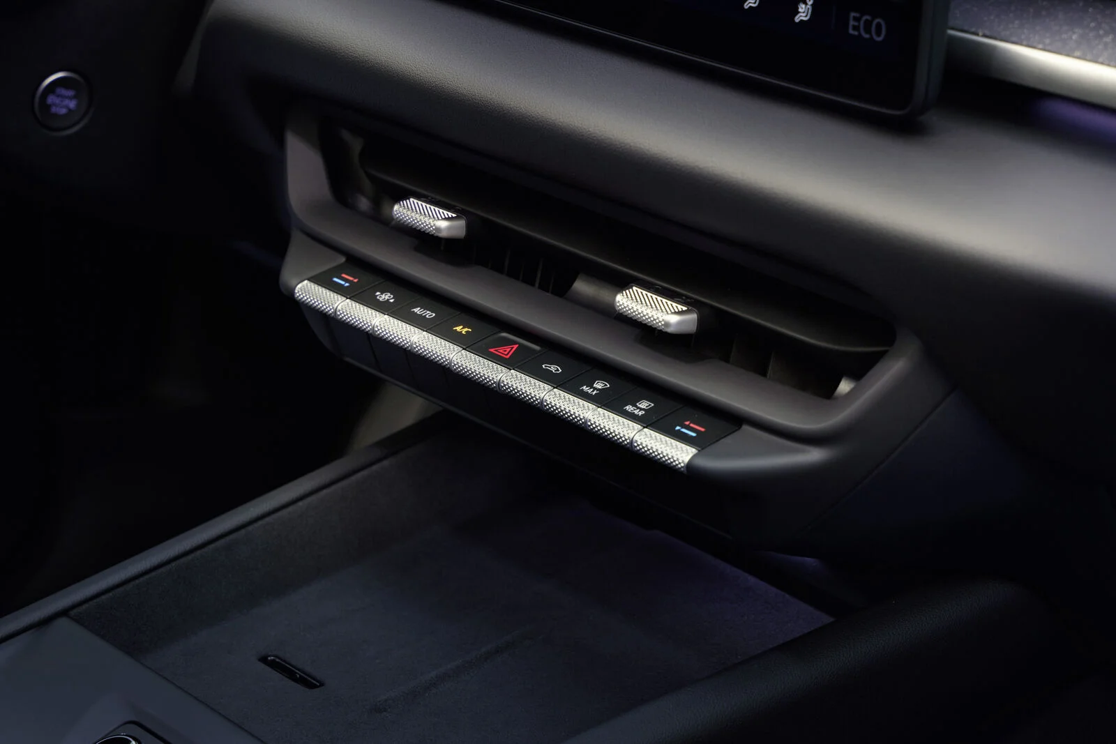 Volkswagen ID.3 Neo 2026 interiér — ovládací panel klimatizace