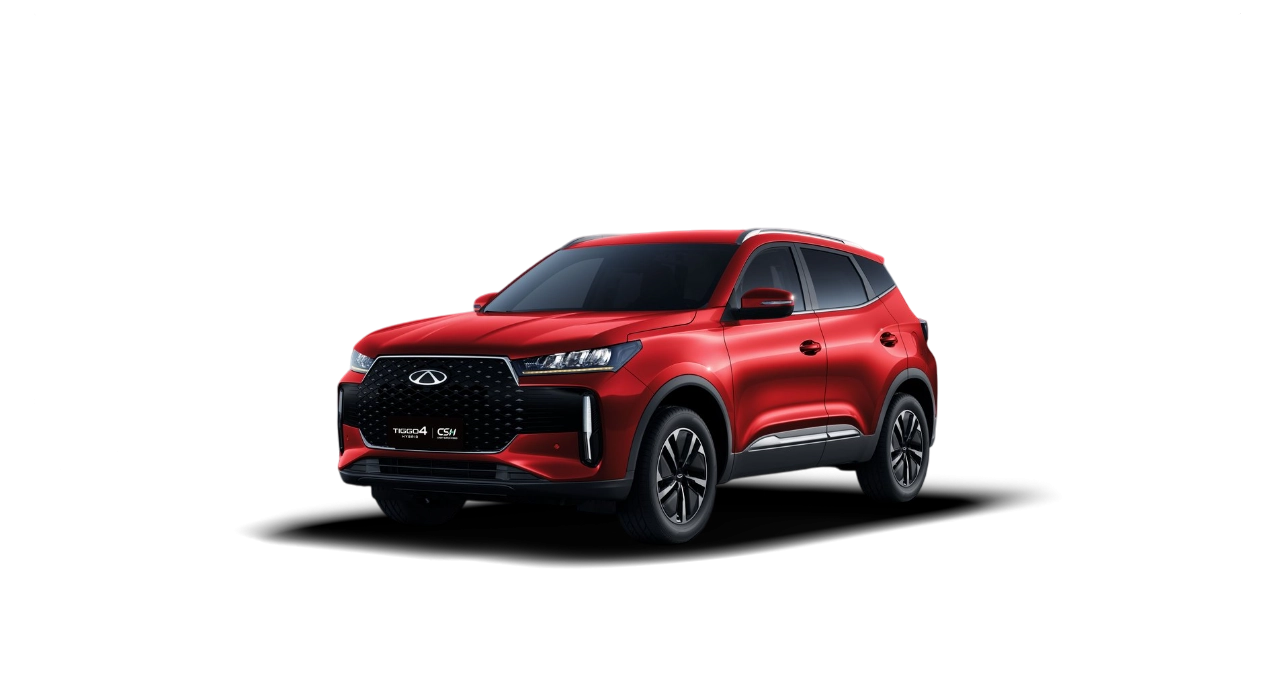 Chery Tiggo 4 HEV, červená metalíza, pohled zepředu na trojčtvrtinu
