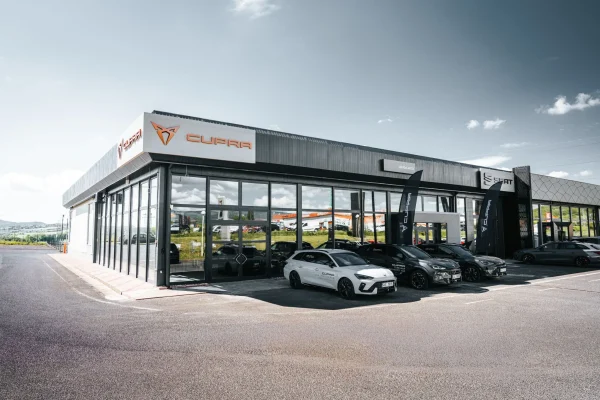 CUPRA Garage Teplice - showroom Louda Auto