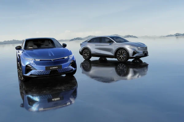 Alpine A390 GT a GTS - elektrický sportovní fastback