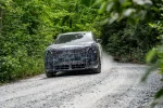 Maskovaný prototyp nového BMW X5 G65 při testech ve Spartanburgu