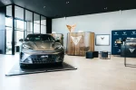 CUPRA Raval v showroomu - sériový městský elektromobil