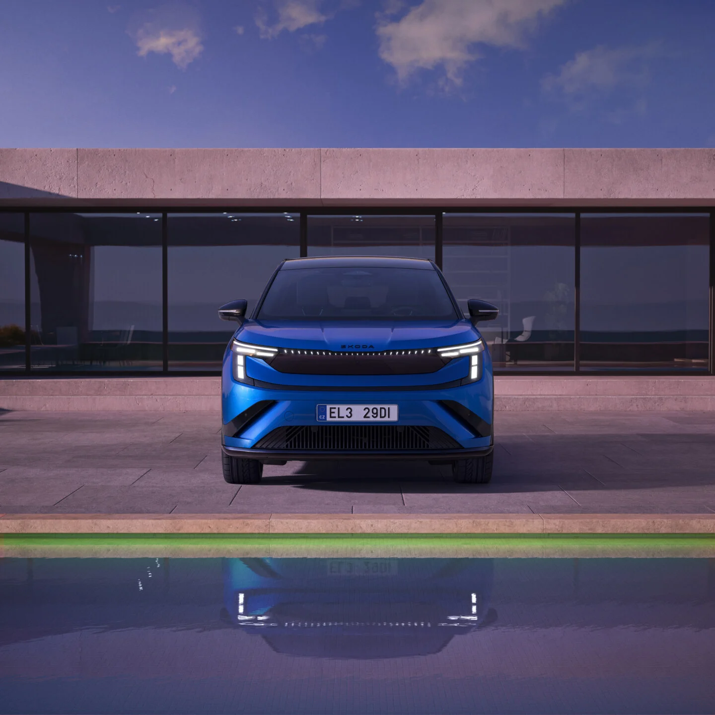 Škoda Peaq Sportline v modré barvě