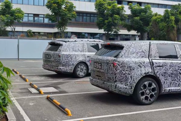 Maskované prototypy Xiaomi Skynomad - pětimístná a sedmimístná verze SUV