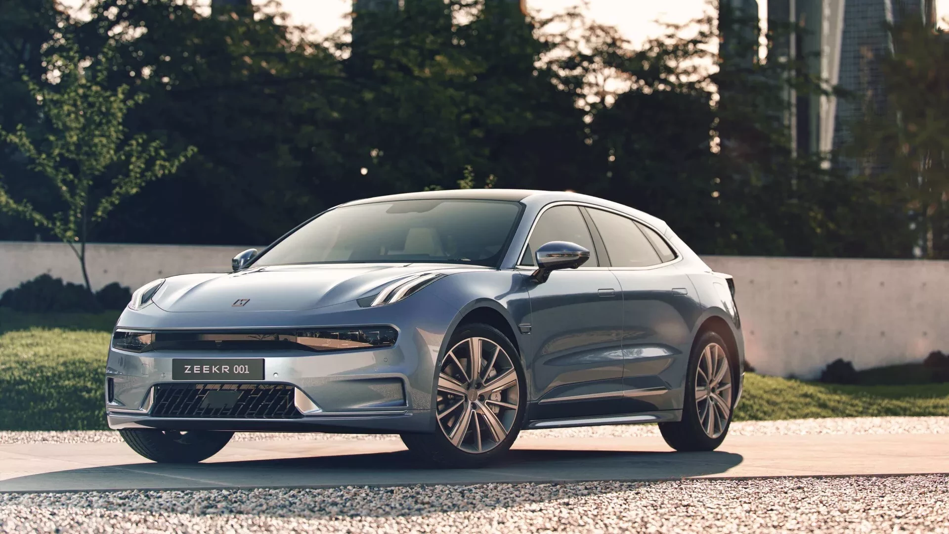 Zeekr 001 čelní pohled - elektrický shooting brake