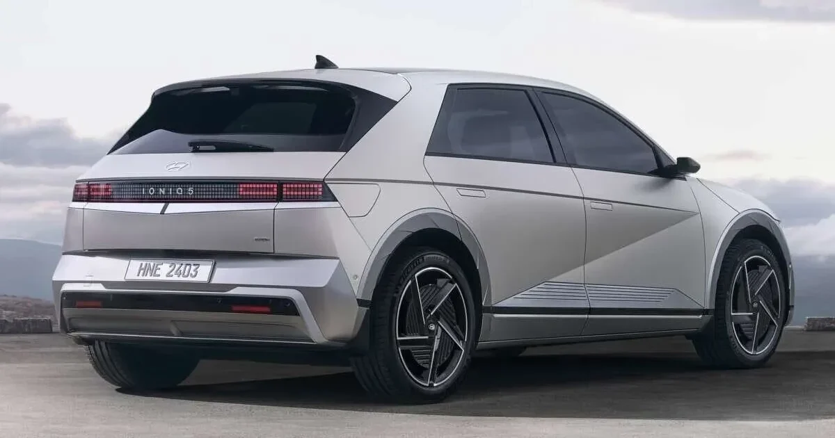Současný Hyundai IONIQ 5 zvenku