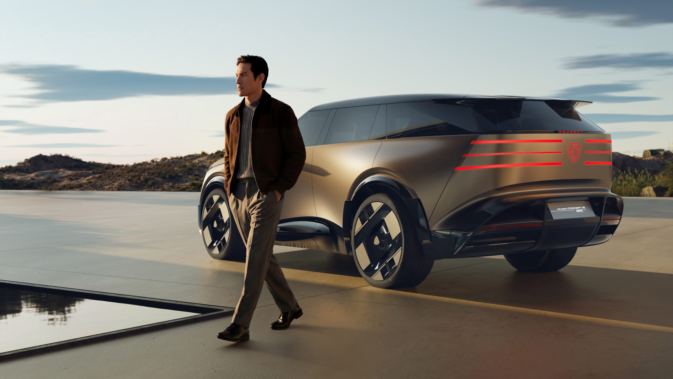 Zadní část konceptu Peugeot Concept 8