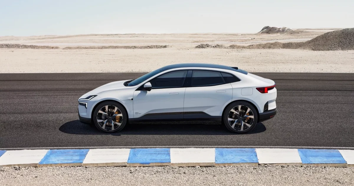 Polestar 4 bocni profil