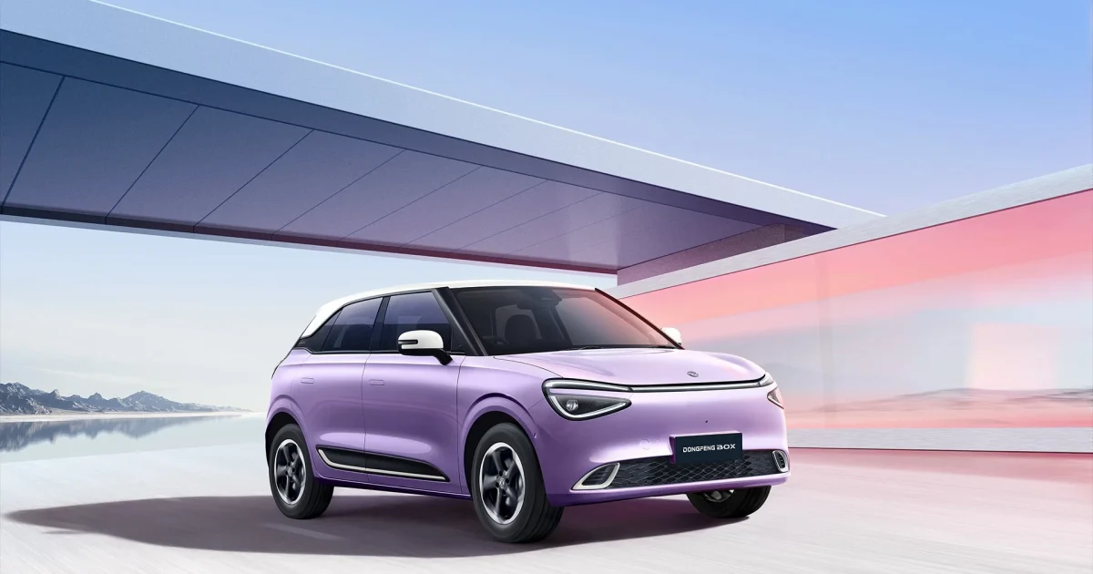 Dongfeng Box ve fialové barvě, přední tříčtvrteční pohled
