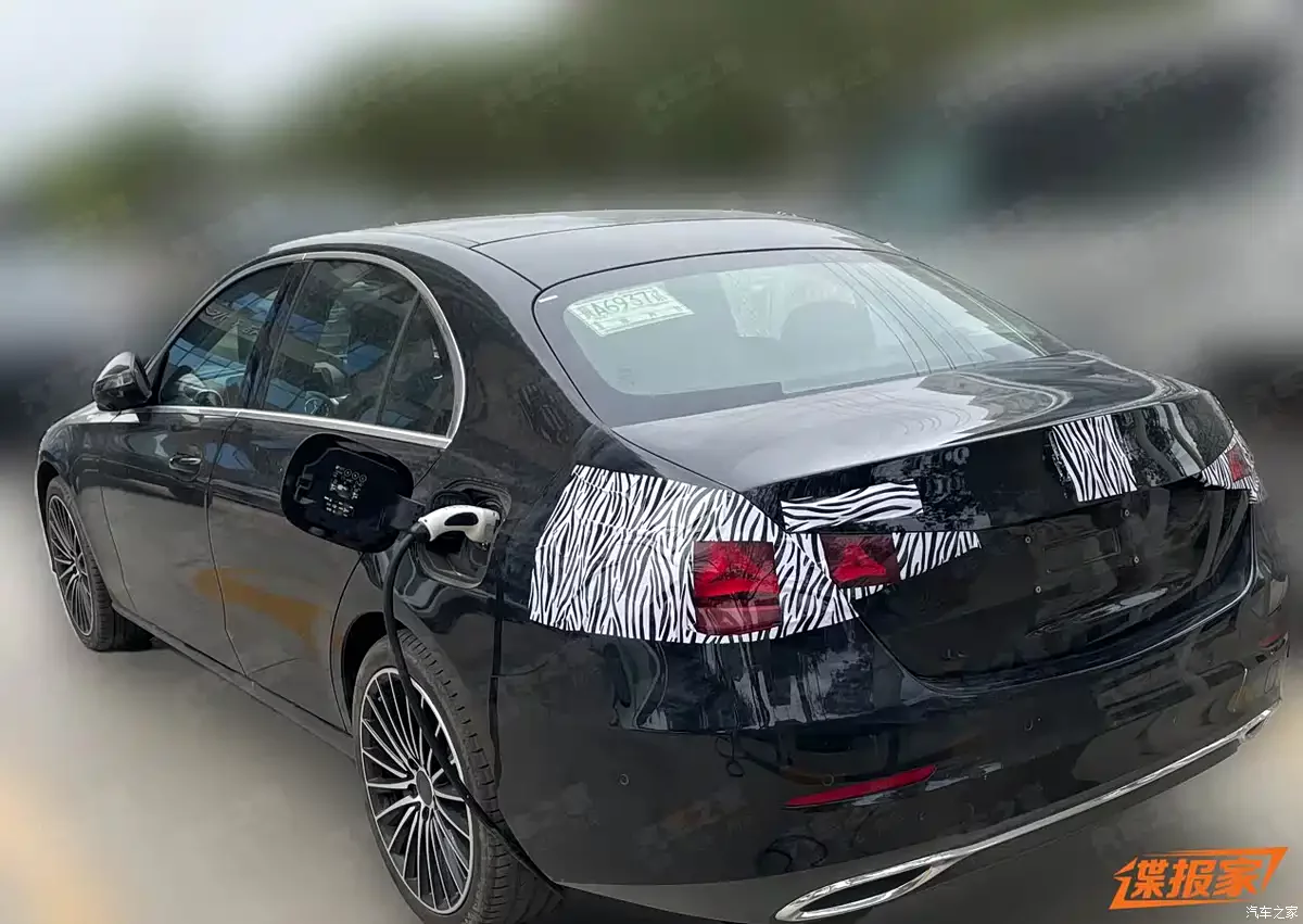 Zadní část modernizovaného Mercedesu třídy C 2027