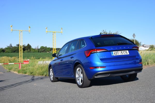 Škoda Scala první generace s bezklíčovým systémem KESSY
