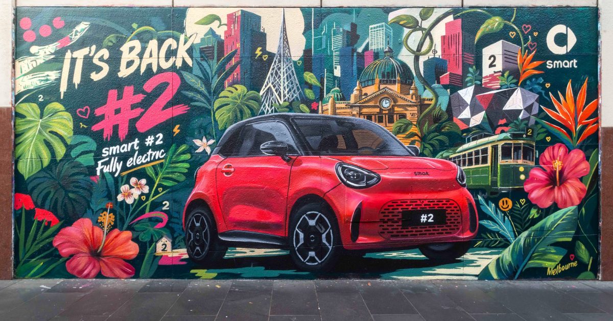 Nástěnná malba se smart #2 v Melbourne od Georgie Laurie