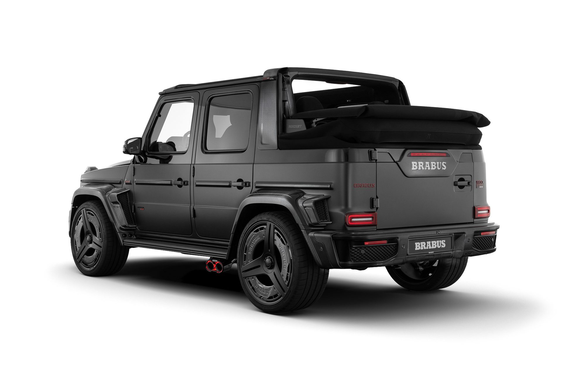 Brabus 900 Rocket Edition Cabrio se složenou plátěnou střechou