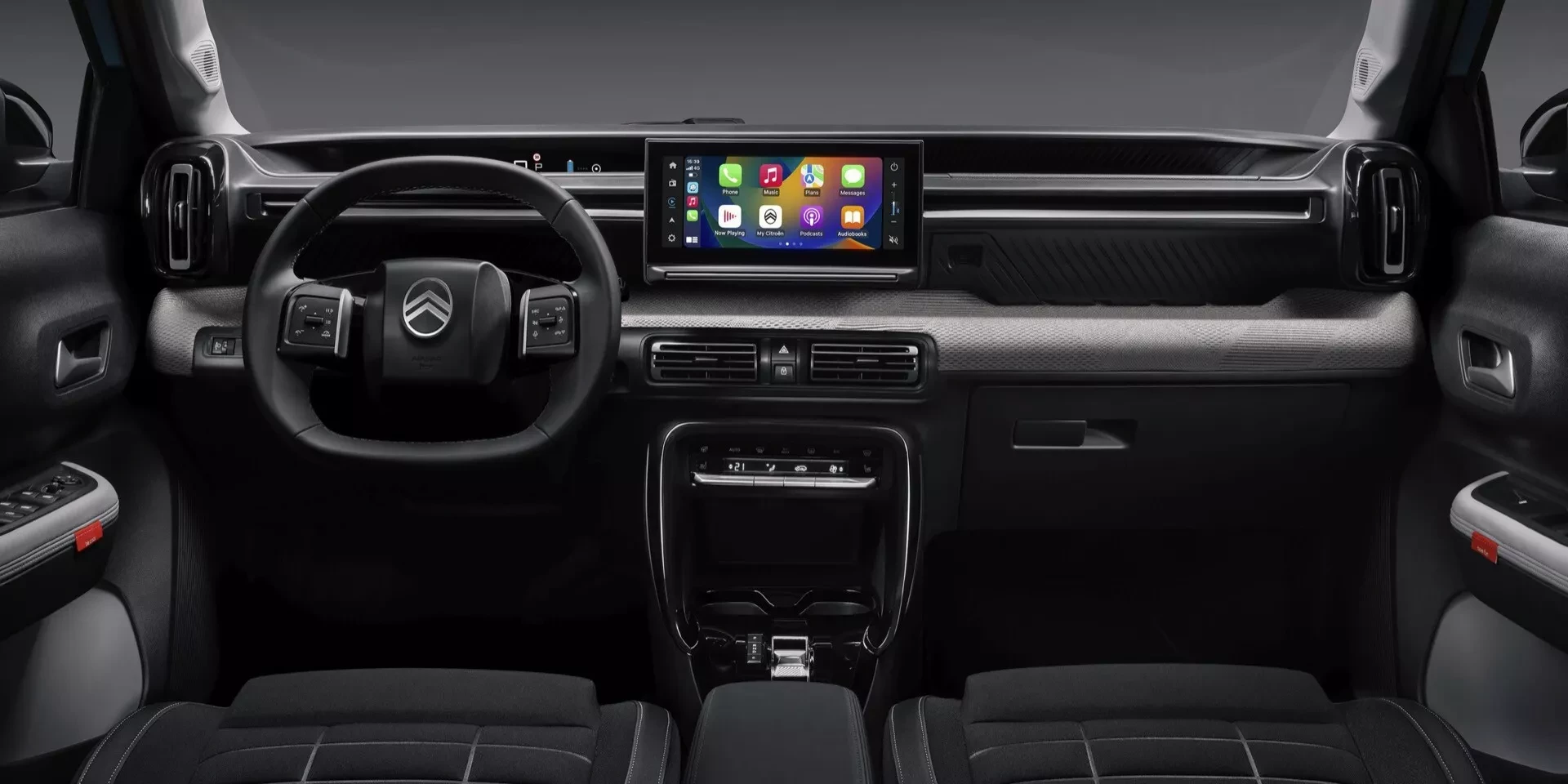 Interiér Citroënu ë-C3 s digitálním panelem a dotykovým displejem
