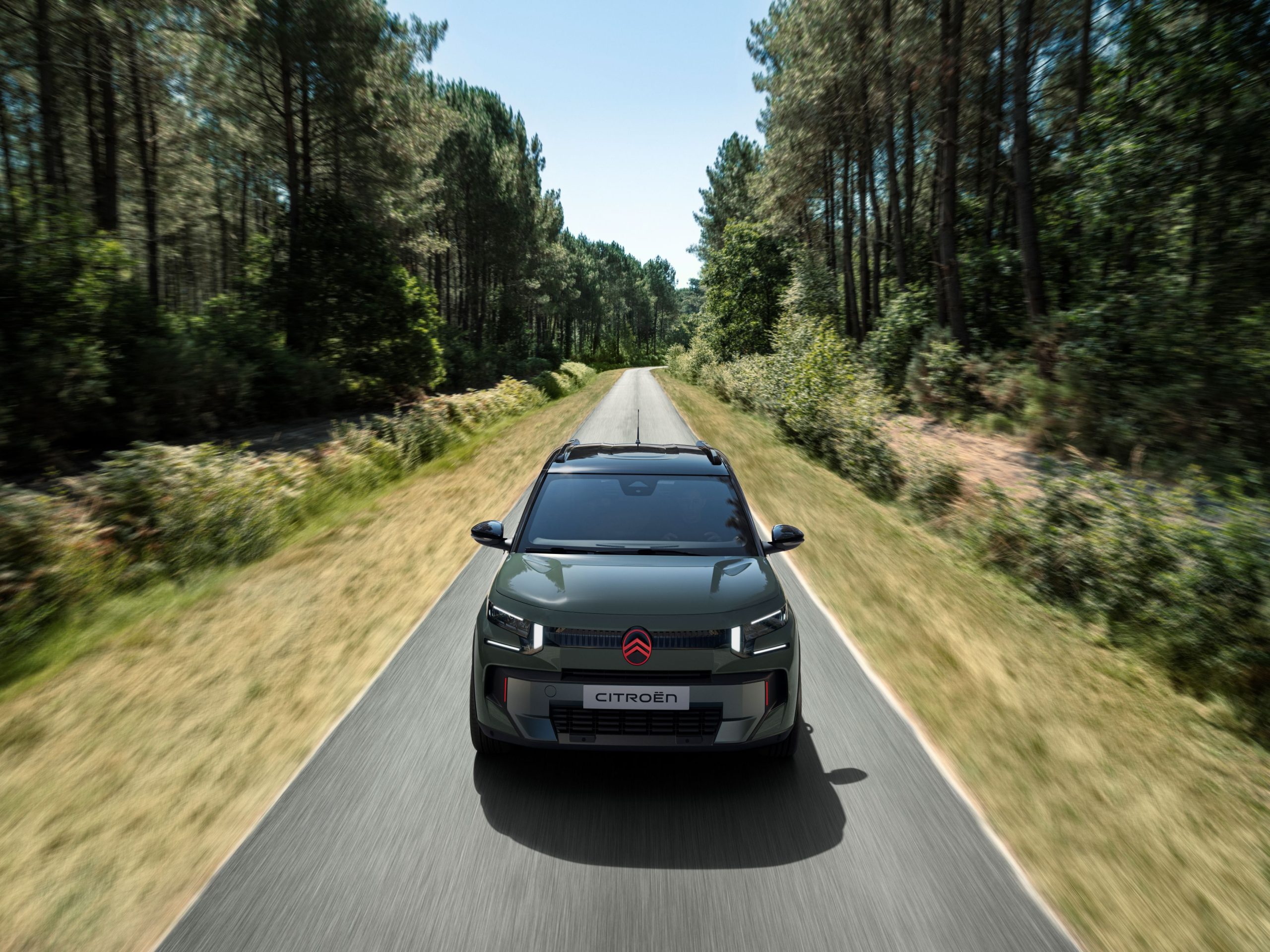 Citroën C3 Aircross OUTDOOR při jízdě lesem