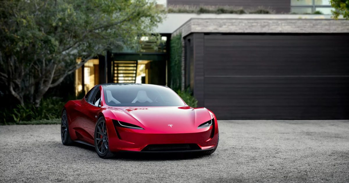 Tesla Roadster druhé generace, červený prototyp z premiéry v roce 2017