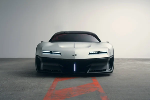 Koncept Alpine A310 Vision zepředu, oficiální fotografie studie