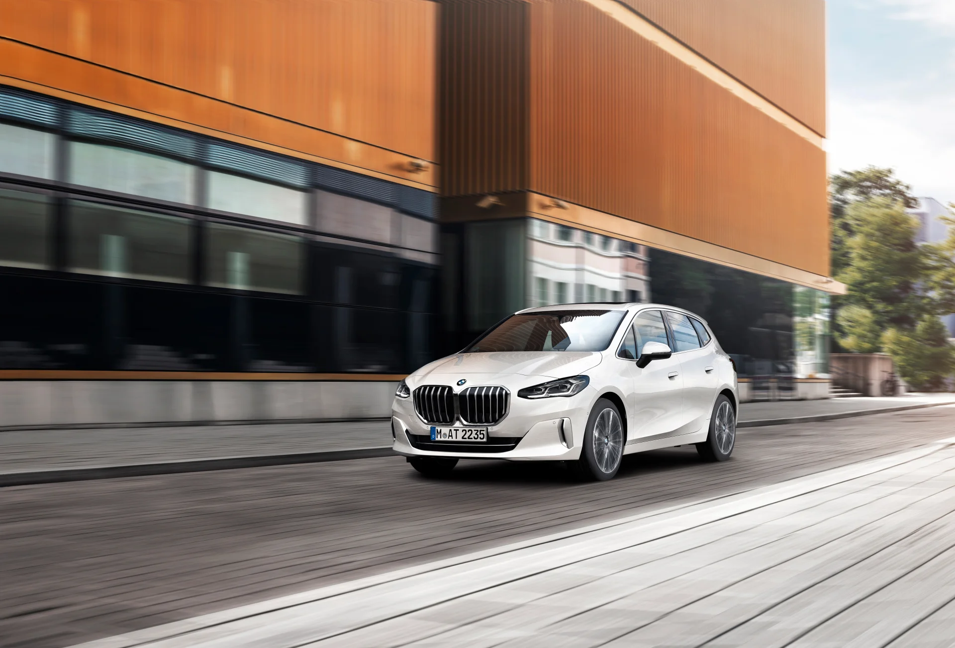 BMW řady 2 Active Tourer druhé generace zepředu