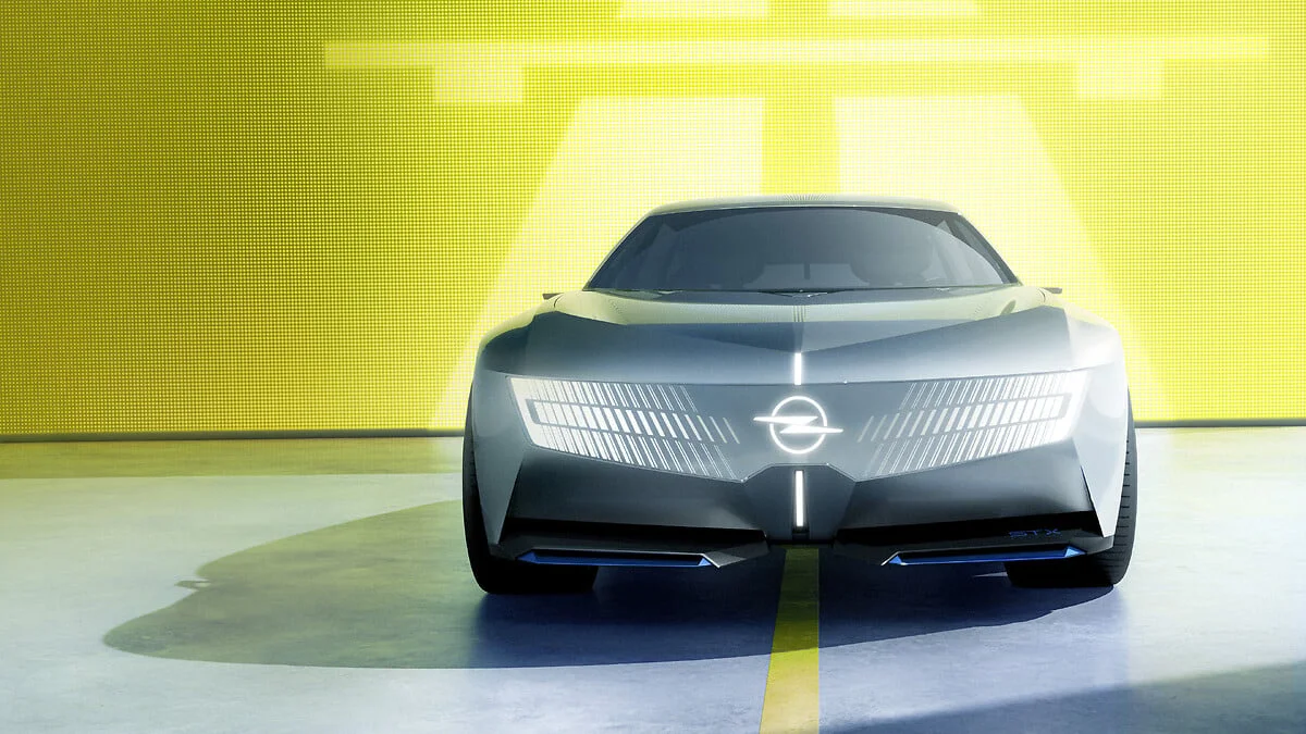 Přední maska vozu Opel STX Concept se světelnými lamelami
