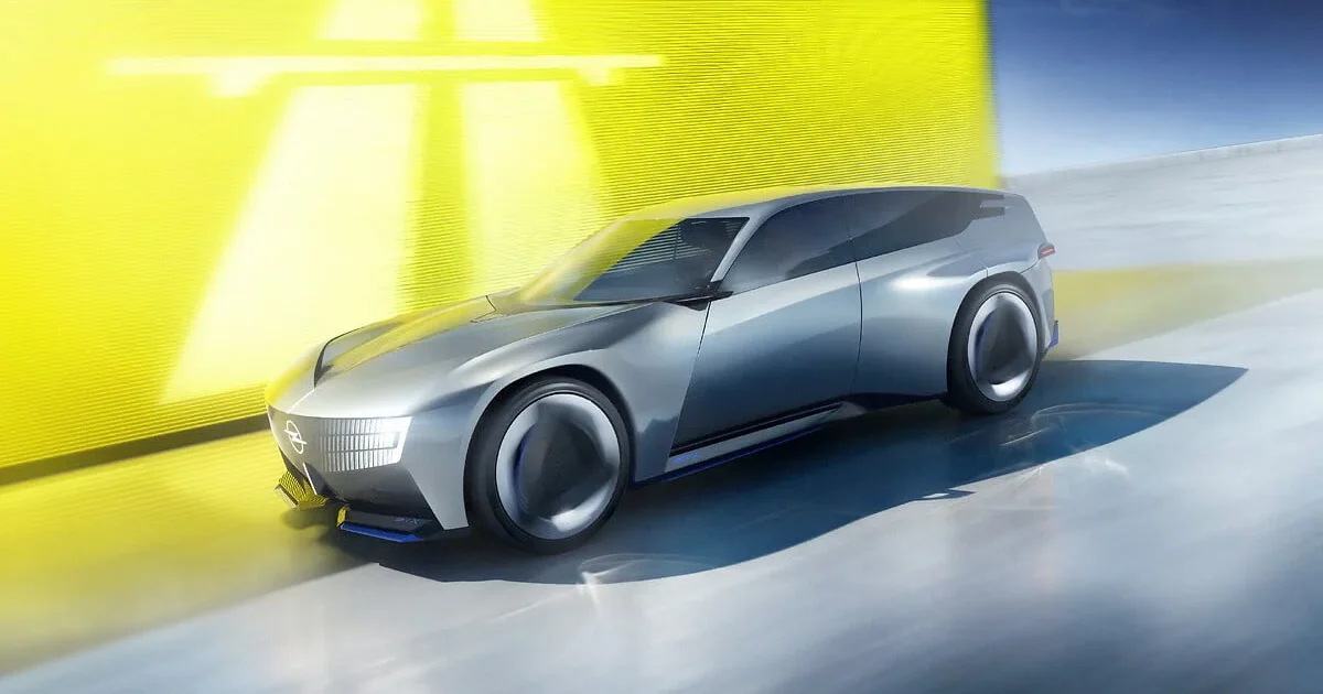 Opel STX Concept, celé elektrické kombi zepředu a z boku