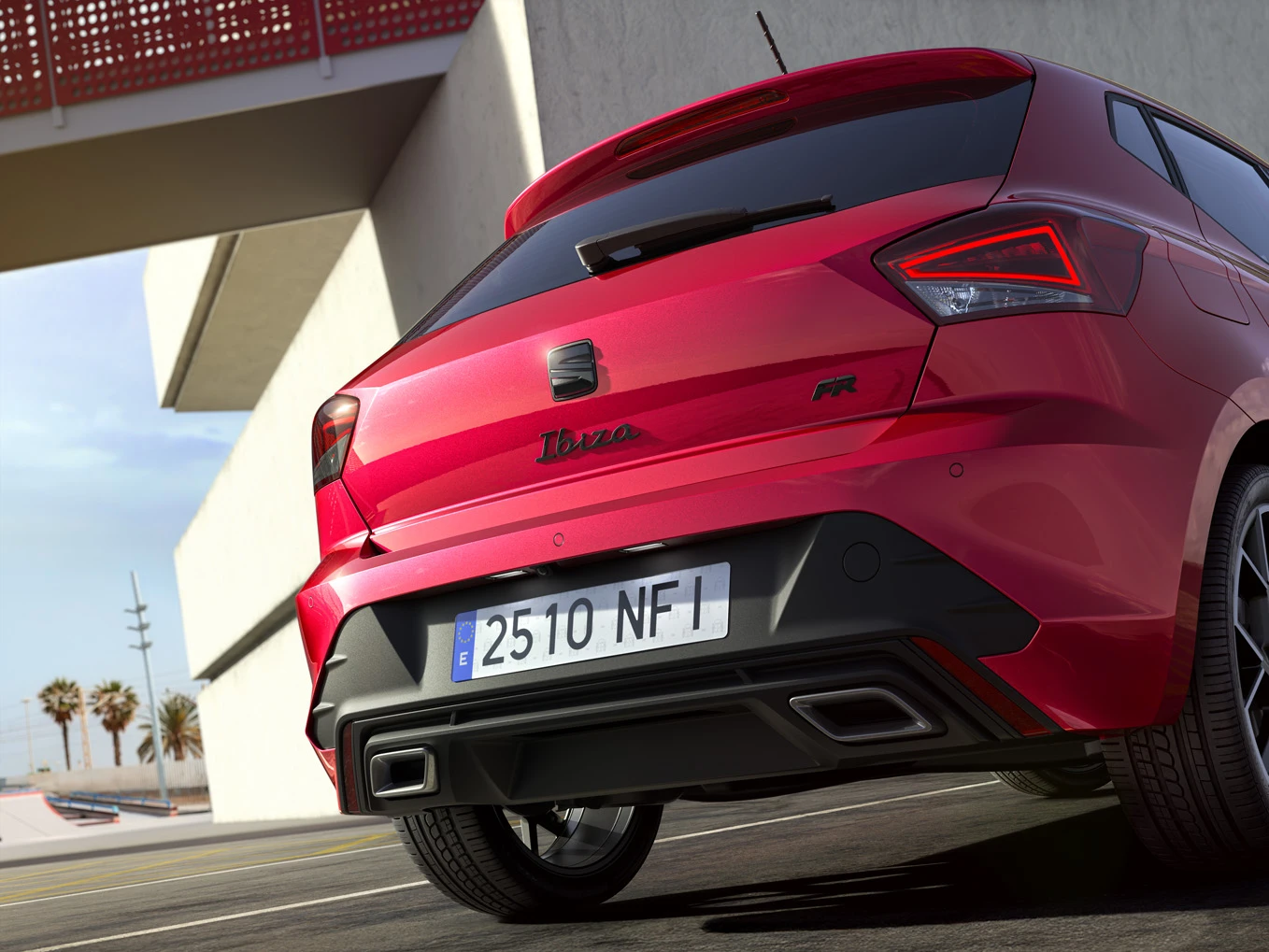 SEAT Ibiza FR, detail zadní části s označením modelu a výbavy FR.